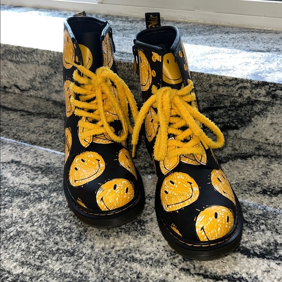 Dr. Martens Smiley Face Black Boots - Picture 2 of 6